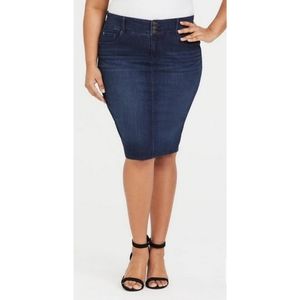 torrid | Denim Mini Skirt - Premium Stretch Medium Wash